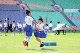 全尤文：除巴萨外，切尔西和利物浦也在关注前锋卢克曼